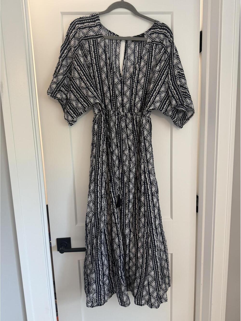 Bohemian Style Blue and White Patterned Maxi Dress